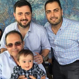 Meet your Posher, Felix